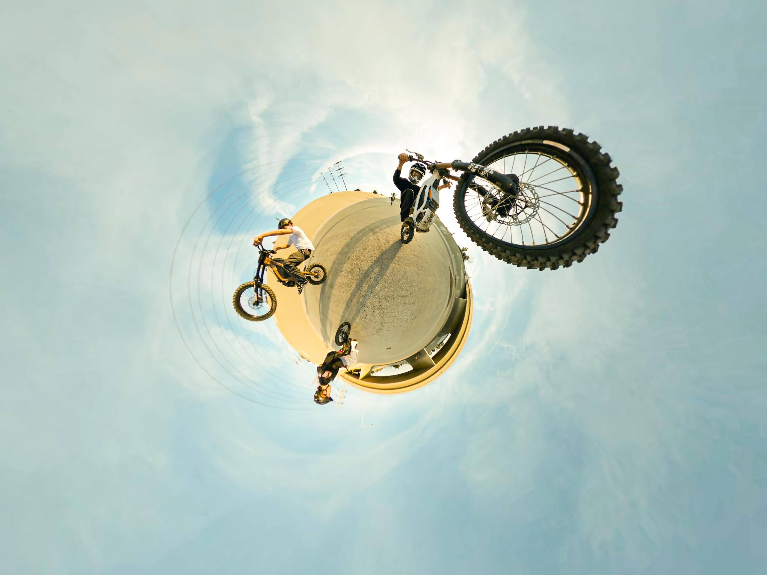 GoPro Max - Traditional Waterproof 360+ Action Camera